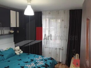 Apartament 3 camere Aparatorii Patriei