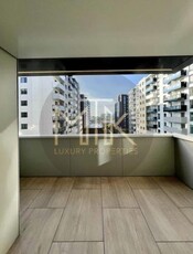 Apartament 3 camere, modern I Cortina North