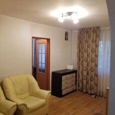 Apartament cu 2 camere - zona Alexandru cel Bun - Piata Voievozilor