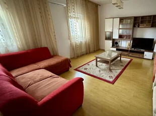 Apartament cu 3 camere