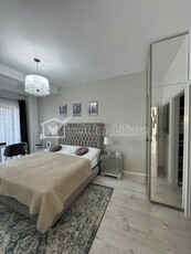 Apartament modern cu 3 camere, terasa si parcare, in zona Buna Ziua!