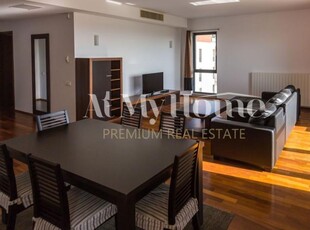 Apartament superb si spatios cu 3 camere, 2 parcari, boxa, Ambasada USA