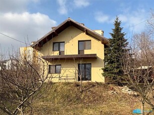 Casa Individuala, Hlincea, 650mp teren 135.000 euro de vanzare