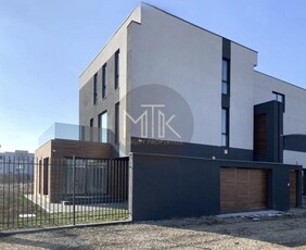 Exclusiv | Vila 5 camere - Campul Pipera| 1Loc parcare