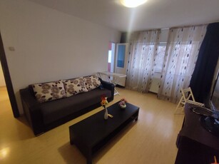 Inchiriere apartament 2 camere Militari, Apusului, etaj 3/4