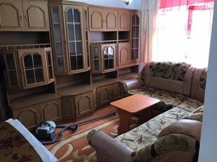 Vand apartament cu 2 camere