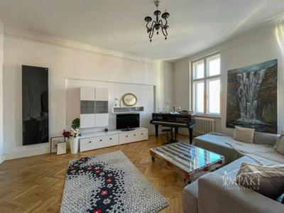 Apartament semidecomandat 2 camere, intr-o cladire istorica, in zona Semicentrala a Orasului Cluj-Napoca