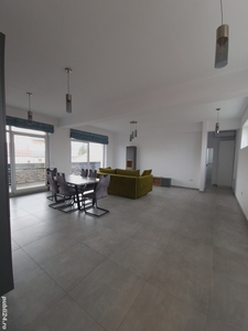 Apartament 2 camere de închiriat