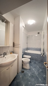 apartament de 3 camere zona Vivo Floresti