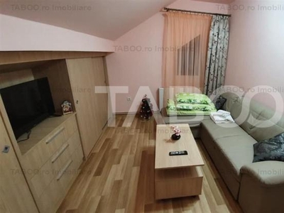 Apartament de inchiriat 56 mpu 2 camere mansarda in vila Selimbar