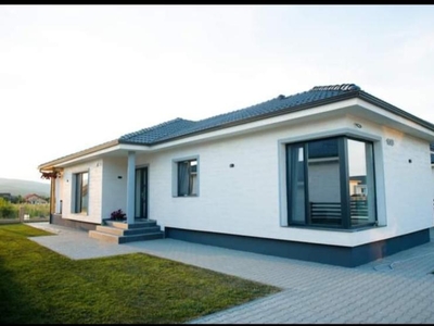 Casa individuala cu design modern,120 mp utili , 700 mp teren