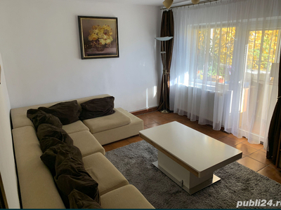 De vânzare apartament 3 camere decomandat zona Bucovina