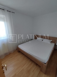 P4096 Apartament cu 2 camere, zona Spitalul Judetean