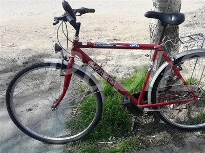 Vand bicicleta mare originala ESPERIA 6900,putin folosita,inca mai are folia de protectie pe aripi