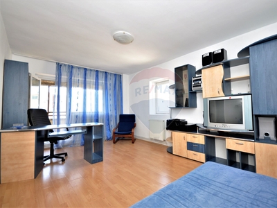 Apartament 2 camere vanzare in bloc de apartamente Brasov, Centrul Civic