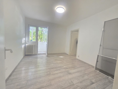 Apartament 2 Camere 10 Min Metrou Piata Sudului