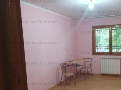 Apartament 2 camere vanzare Calea Vitan, str Nicolae Pascu