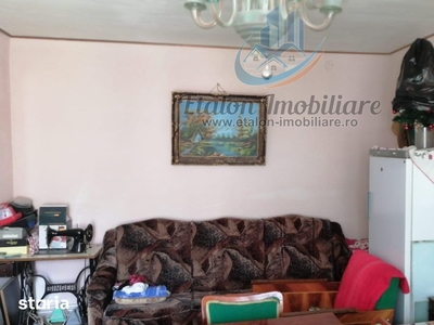 Apartament 3 camere, 2 bai, balcon 8 m, Darmanesti