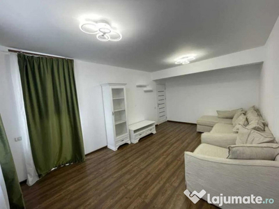 Apartament 3 camere, 2 bai - zona Tractorul