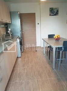 Apartament cu 2 camere balcon si parcare Zona Vivo