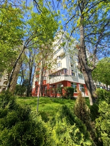 Apartament deosebit 3 camere Parcul Tineretului -Vacaresti