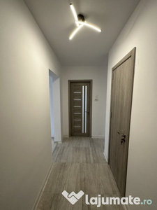 Vanzare Apartament 2 Camere Bulevardul Alexandru Obregia