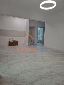 Vanzare Apartament 2 camere, zona Lujerului