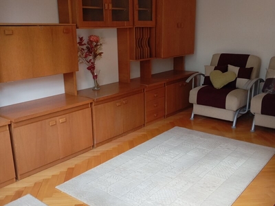 Apartament 2 camere Drumul Taberei 34 metrou, 2 camere cf 1 decomandat etaj