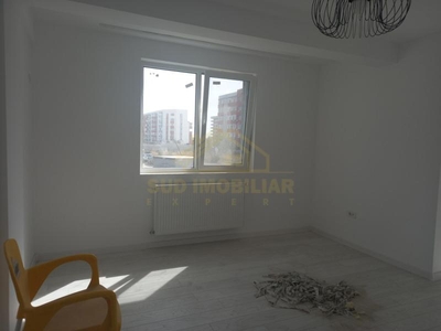 APARTAMENT 2 CAMERE METROU DIMITRIE LEONIDA