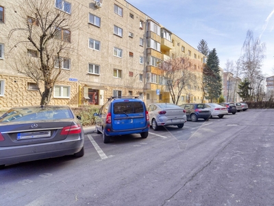 Apartament 2 camere vanzare in bloc de apartamente Brasov, Centrul Civic