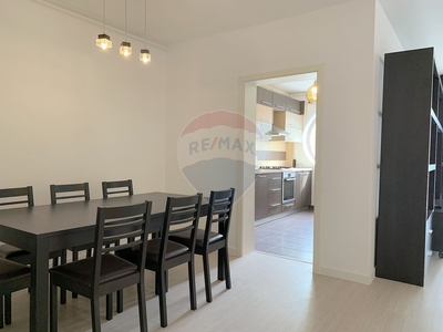 Apartament 3 camere vanzare in bloc de apartamente Brasov, Avantgarden