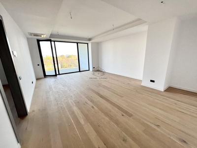 APARTAMENT DEOSEBIT CU 3 CAMERE LA VANZARE CU VEDERE SPRE PARC