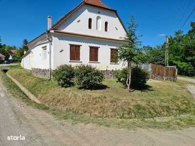 Casa in chirie la Seleus, com. Danes (linga Sighisoara 12 km)