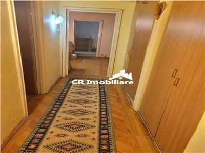 De vanzare Apartament 4 camere Minis