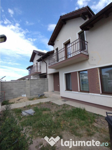 Duplex 4 camere - zona excelenta - bucatarie inchisa