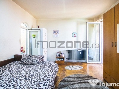 Garsoniera de vanzare, zona Obor, 35 mp, balcon, bloc rea...