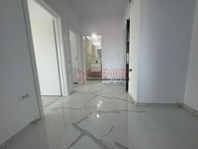 Sect 4 - Grand Arena - Apartament 2 camere Decomandat