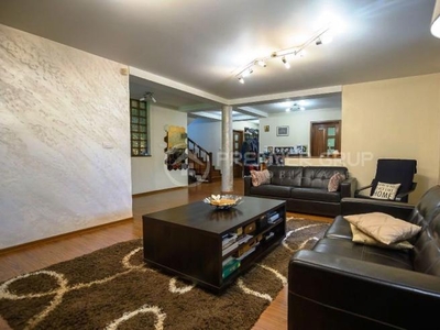 Vila 5 camere, Iasi – Platou Galata, 240mp