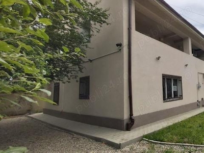 Casa spatioasa 5 camere + curte 340 mp in Baneasa | Comision 0%