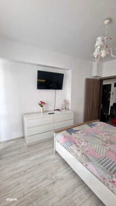 Apartament cu 3 camere in Micro 16