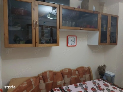 Apartament cu 3 camere/zona strazii Mehedinti.