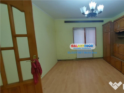 Apartament 2 camere, parter, Scoala Nr.6!