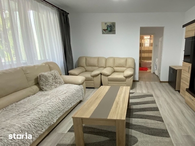 Vind apartament 3 camere Str.Bogdan Voda Nr.17 Etaj 4 , 74 mp