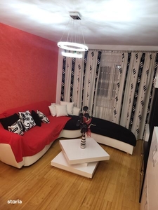 Apartament la rosu, 55mp, zona Universitatii