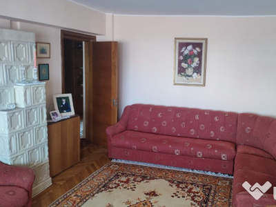 Apartament 3 camere zona Teatru