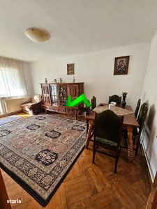 Apartament cu 3 camere de închiriat Decebal Parcare Rond Alba Iulia