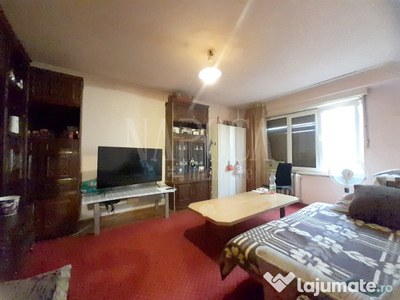 Apartament cu 3 camere intr-o zona linistita!