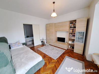 Apartament cu 4 camere - Unirii