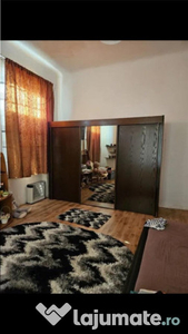 Apartament de 4 camere etaj 1 Cladire Istorica