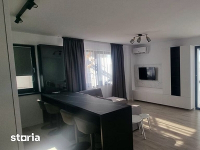 Apartament 3 camere | Etaj 2 | Parcare | Calea Cisnadiei